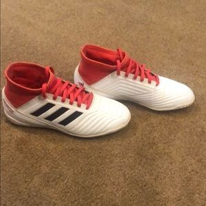 Adidas youth indoor soccer shoes